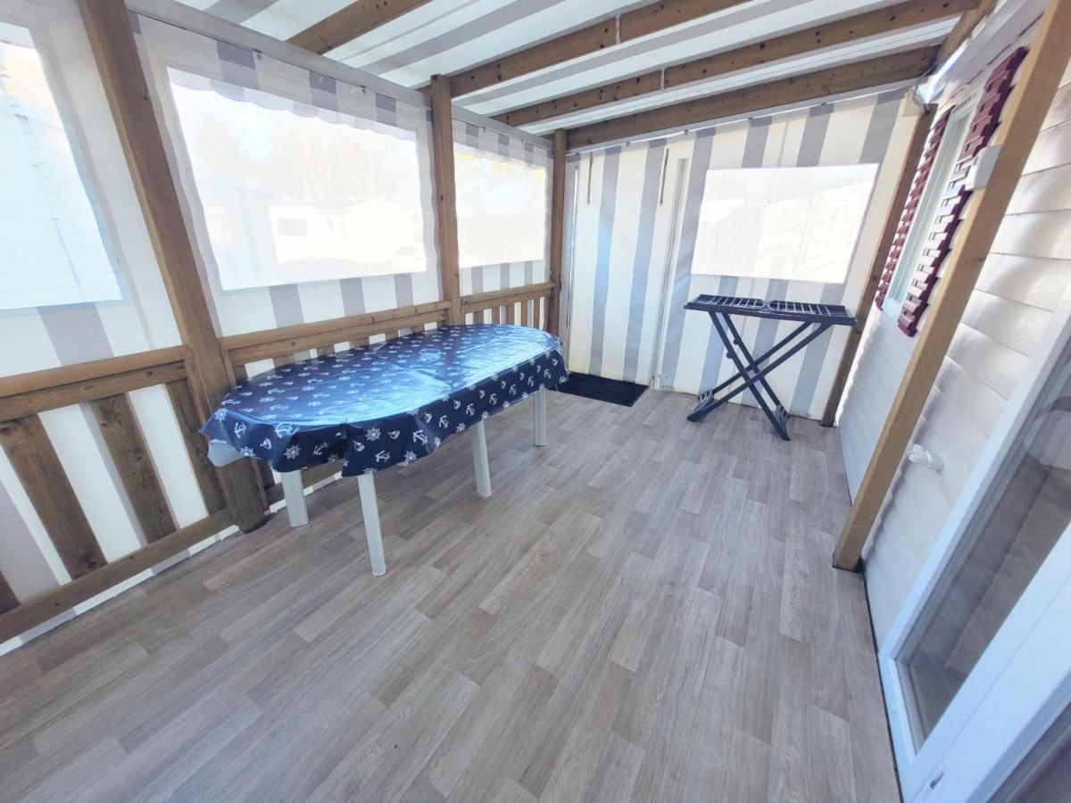 Escapade Vendeenne Aux Bois Masson-Dormant แซ็งต์-ฌอง-เดอ-มองต์ ภายนอก รูปภาพ